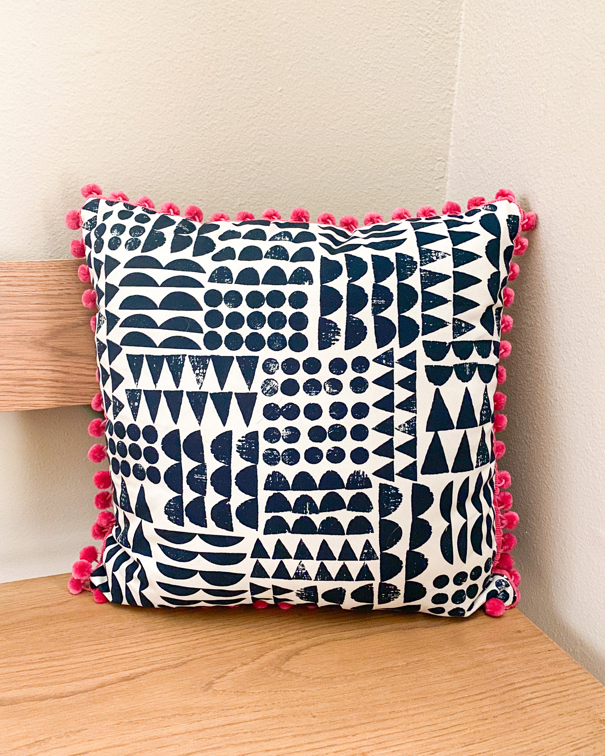 Easy Pillow Sewing Tutorial: DIY Canvas Pillow with Zipper and Pom Pom Trim